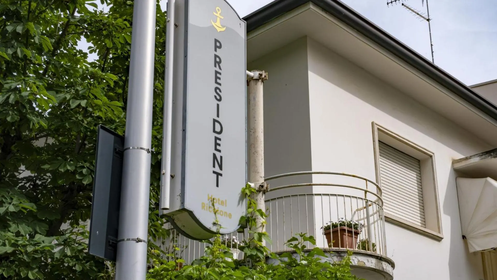 Hotel President - Vintage Hotel In Centro Riccione