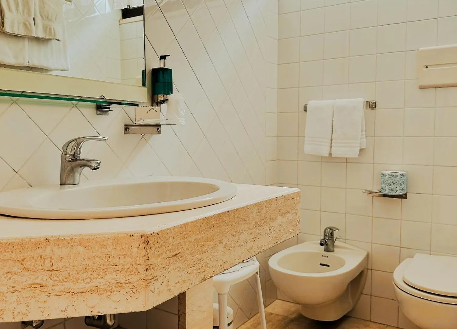 Hotel President - Vintage Hotel In Centro Riccione