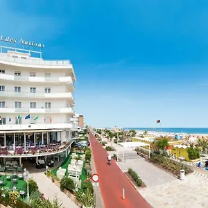 Des Nations - Vintage Sul Mare **** Riccione