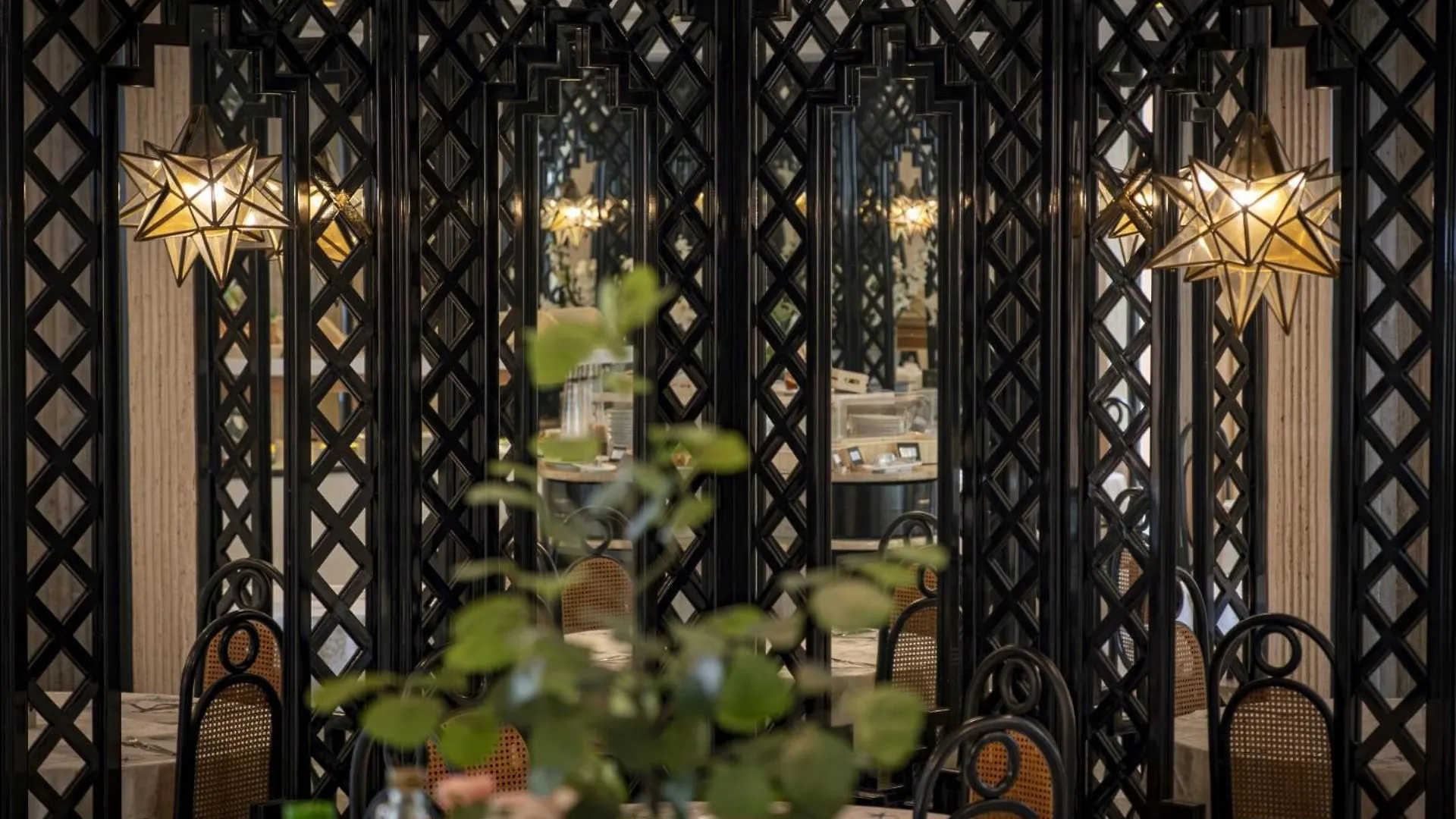 Hotel President - Vintage Hotel In Centro Riccione 4*,