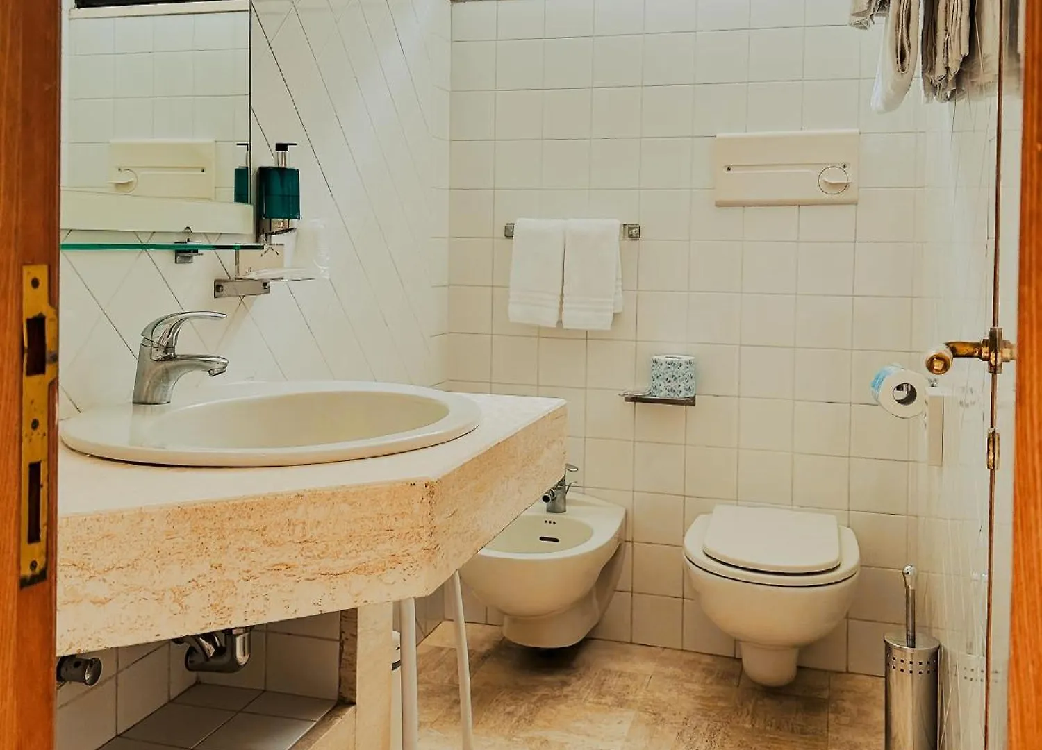 Hotel President - Vintage Hotel In Centro Riccione