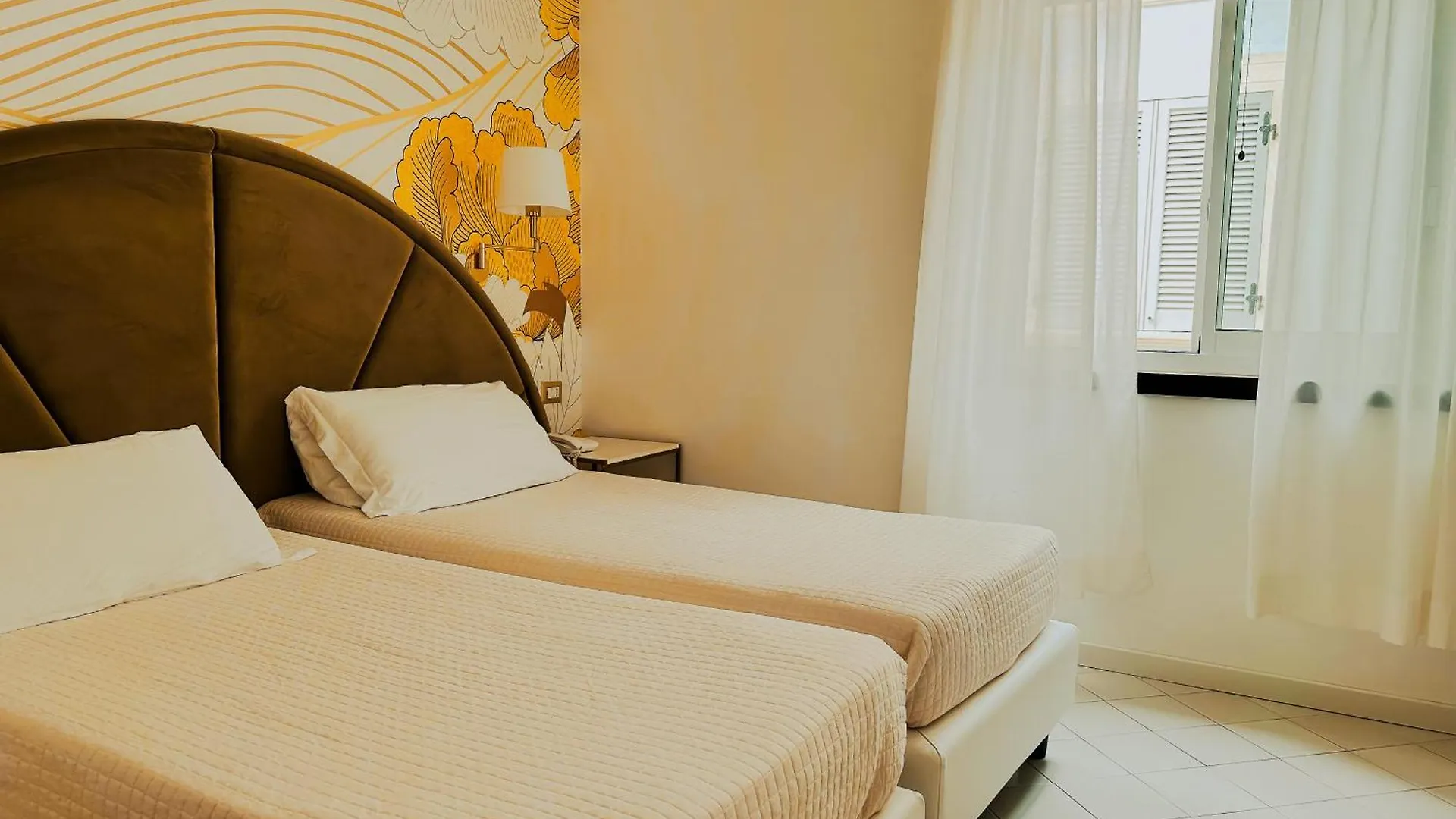 Hotel President - Vintage Hotel In Centro Riccione